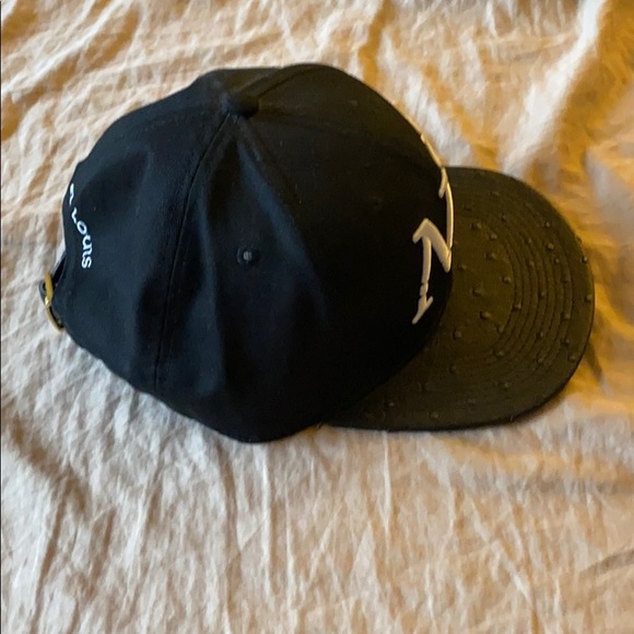 Michael Louis NY Hat - Picture 4 of 5